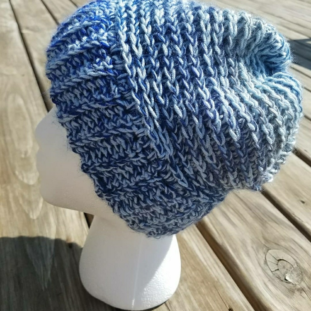 Reversible beanie